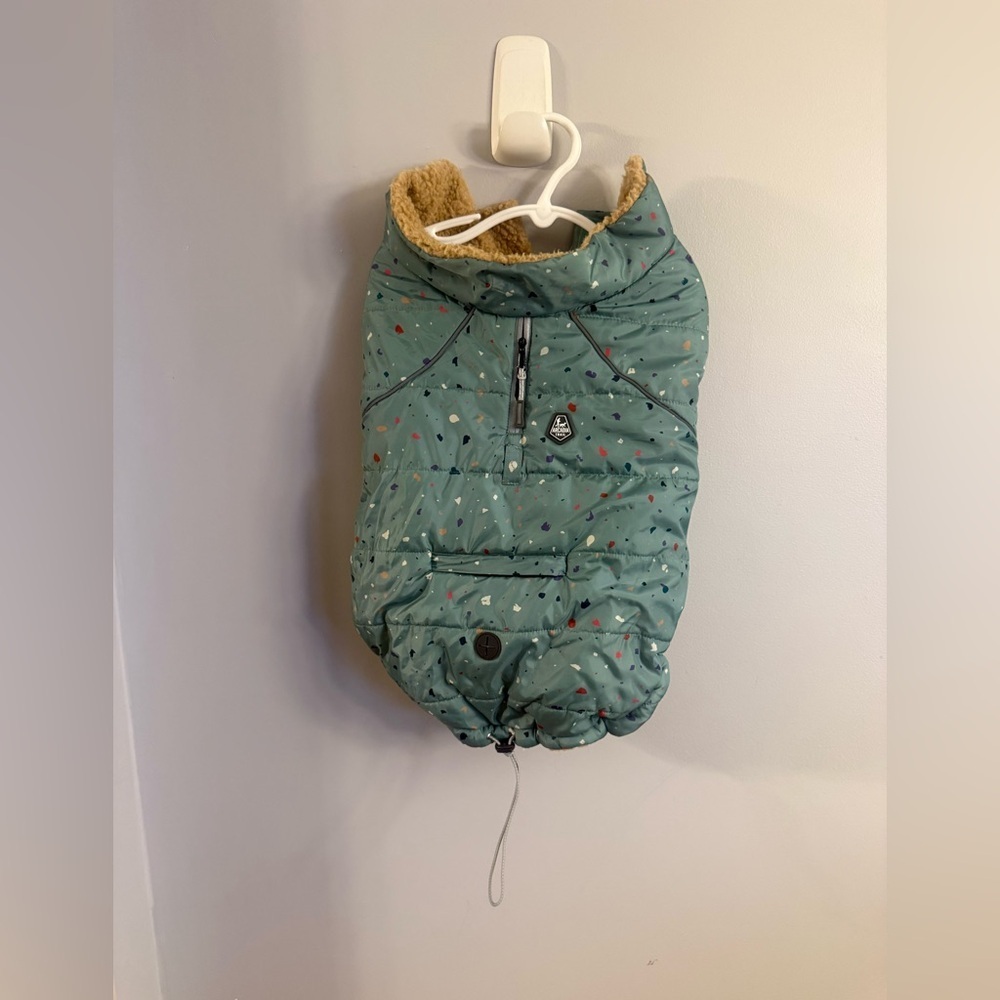Arcadia Trail Reversible Dog Jacket Medium Sherpa Puffer Coat PetSmart